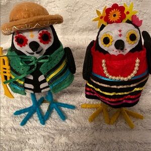 Target 2017 Day of the Dead Mariachi Birds Trompetista & Cantante.